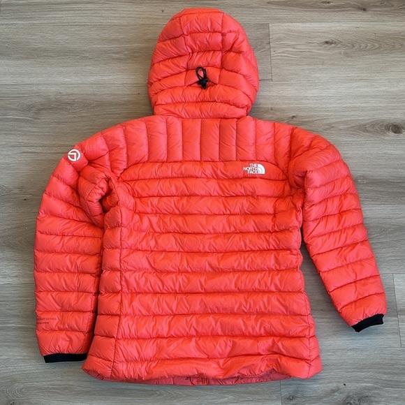 THE NORTH FACE SUMMIT BREITHORN HOODED DOWN JACKET WOMEN'S radiant orange - Picture 8 of 9